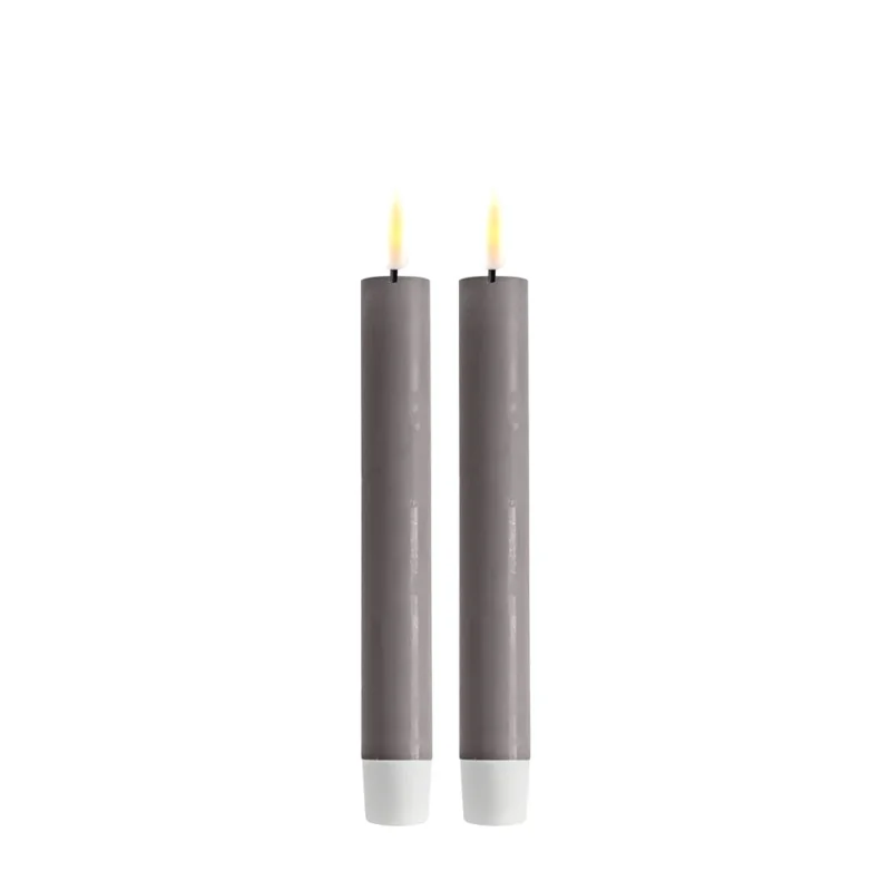 Wärmezauber | Kleine Stumpenkerzen – 2er Set in Grau, 15 cm