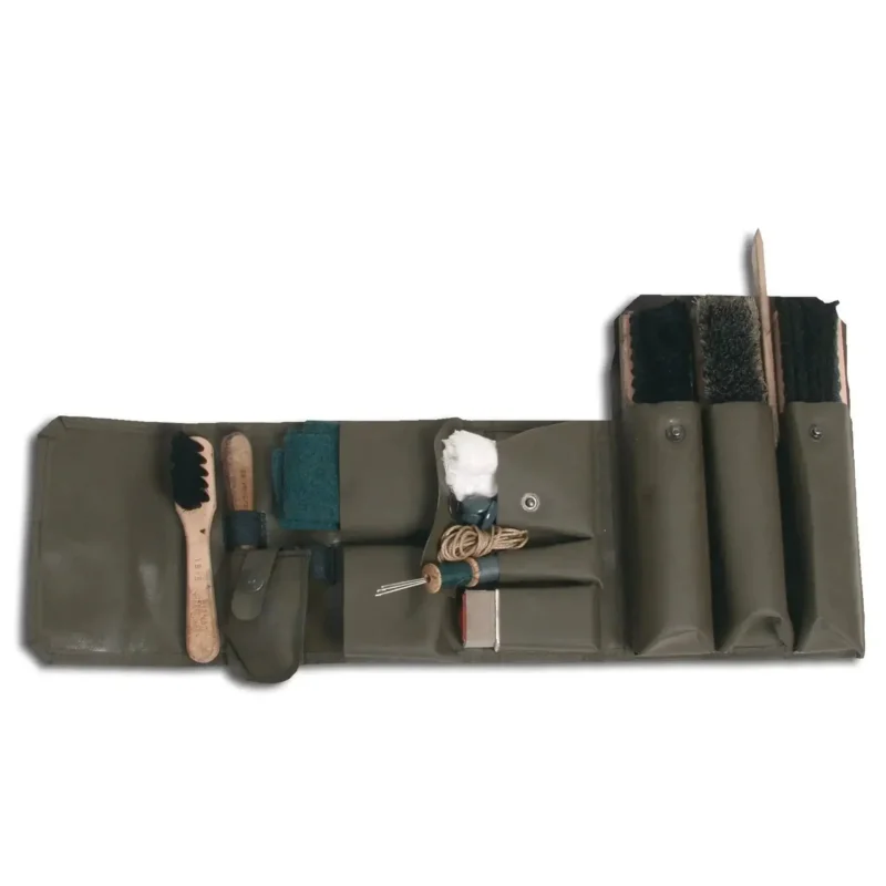 schweizer-armee-schweizer-schuhputzset-gebraucht-ansicht-1