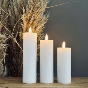 LED Blockkerzen / Weiß – 3 Stk. Rustikale Kerzen Ø 5 cm