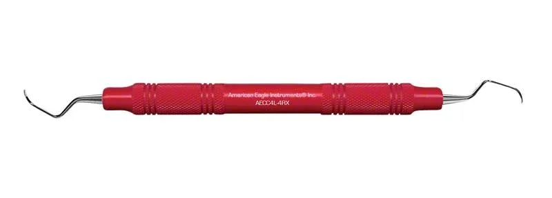 Rote American Eagle Universalkürette mit ergonomischem Griff und Talon Tough™ Spitze.