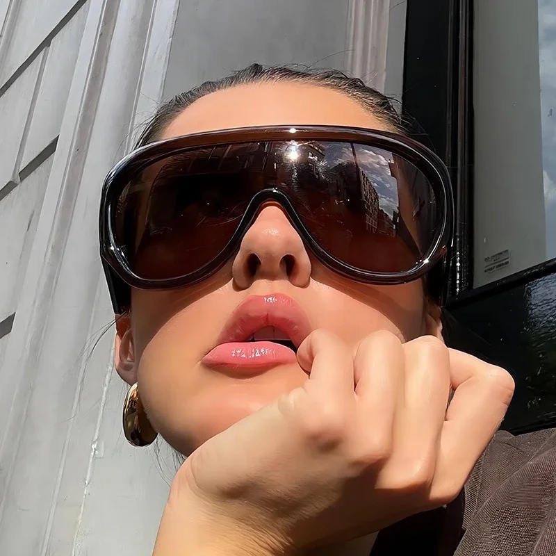 Damen oversized Sonnenbrille im modernen Design mit UV-Schutz Brehn