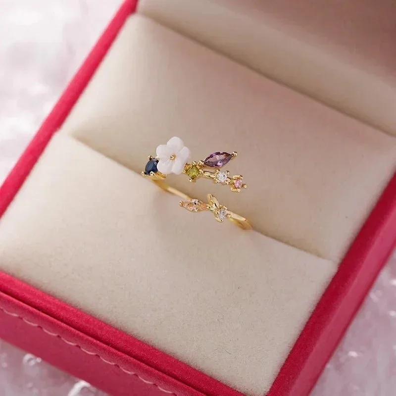 Brehn | Zarter Floraler Diamantblatt-Ring