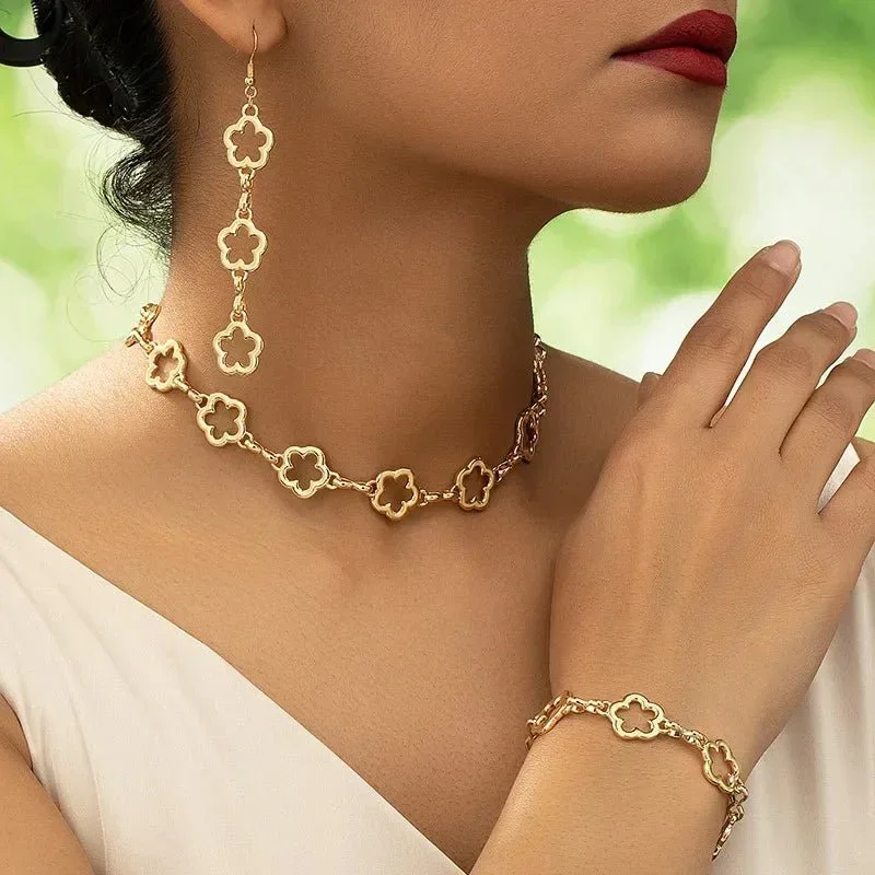 Brehn | Zartes Offenes Kleeblatt Choker-Halsband, Armband, Ohrring-Set